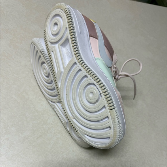 Nike Air Force 1 Light Pink Sneakers - Picture 9 of 15